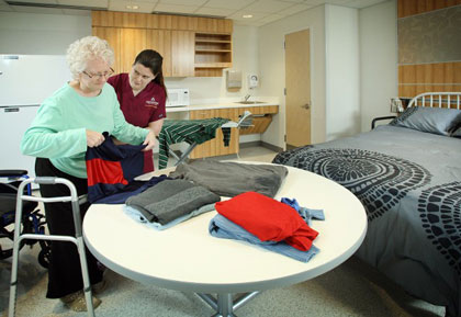 استخدام کاردرمانگر سالمندان در منزل